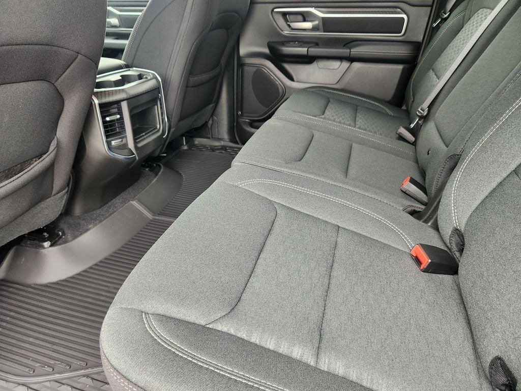 2026 RAM Ram 1500 RAM 1500 LONE STAR CREW CAB 4X2 5'7' BOX
