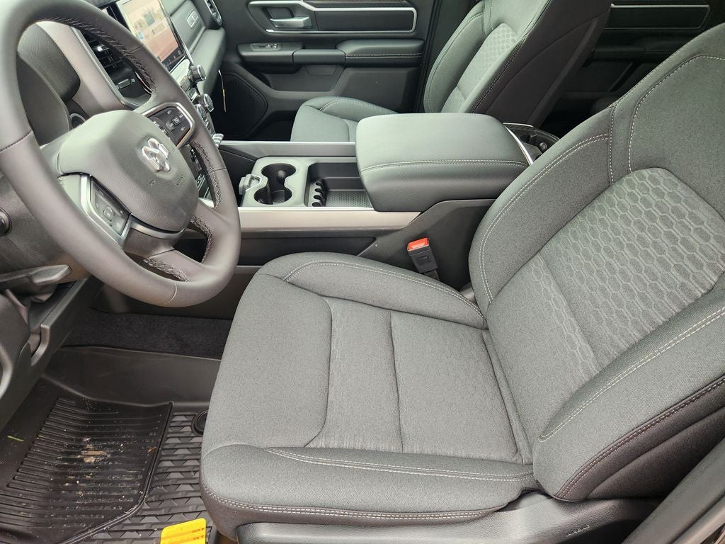 2026 RAM Ram 1500 RAM 1500 LONE STAR CREW CAB 4X2 5'7' BOX