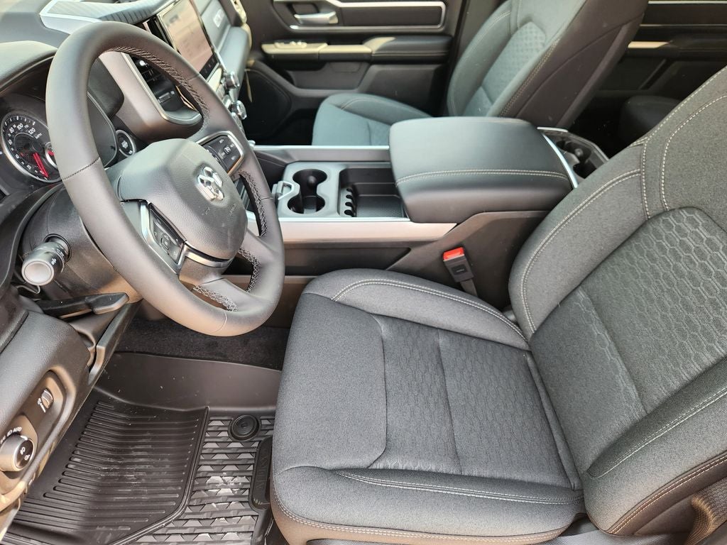 2026 RAM Ram 1500 RAM 1500 LONE STAR CREW CAB 4X2 5'7' BOX