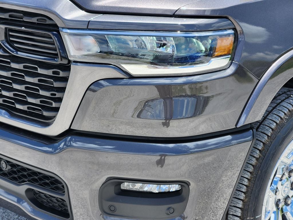 2026 RAM Ram 1500 RAM 1500 LONE STAR CREW CAB 4X2 5'7' BOX