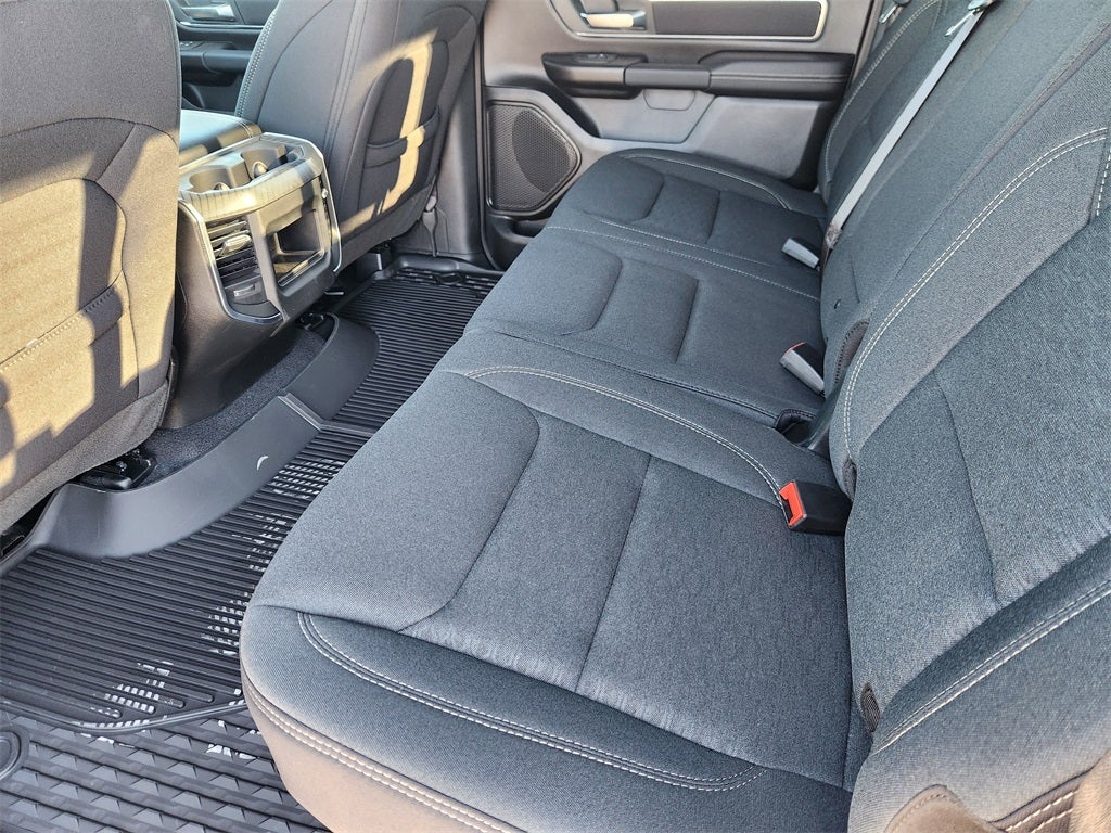 2026 RAM Ram 1500 RAM 1500 LONE STAR CREW CAB 4X2 5'7' BOX