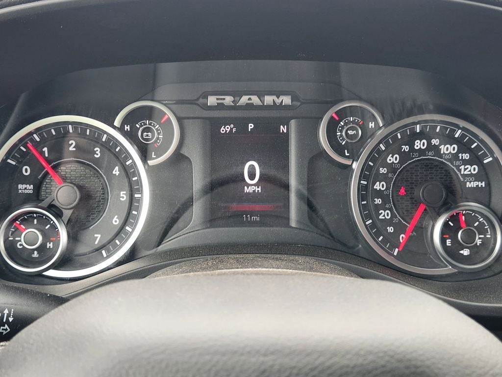 2026 RAM Ram 1500 RAM 1500 LONE STAR CREW CAB 4X2 5'7' BOX