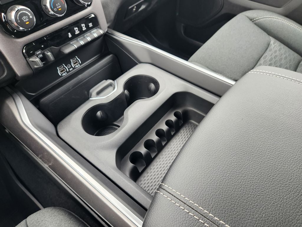 2026 RAM Ram 1500 RAM 1500 LONE STAR CREW CAB 4X2 5'7' BOX