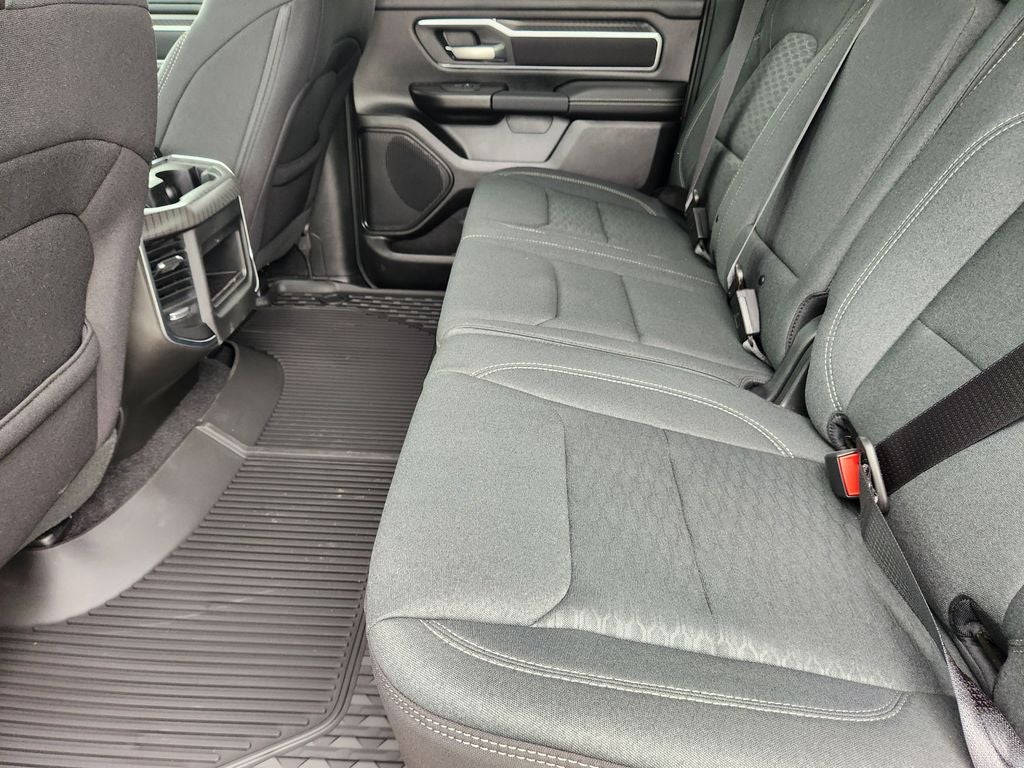 2026 RAM Ram 1500 RAM 1500 LONE STAR CREW CAB 4X2 5'7' BOX