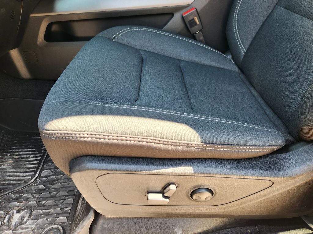 2026 RAM Ram 1500 RAM 1500 LONE STAR CREW CAB 4X2 5'7' BOX