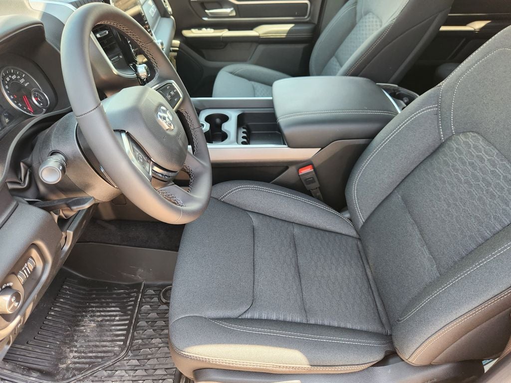 2026 RAM Ram 1500 RAM 1500 LONE STAR CREW CAB 4X2 5'7' BOX