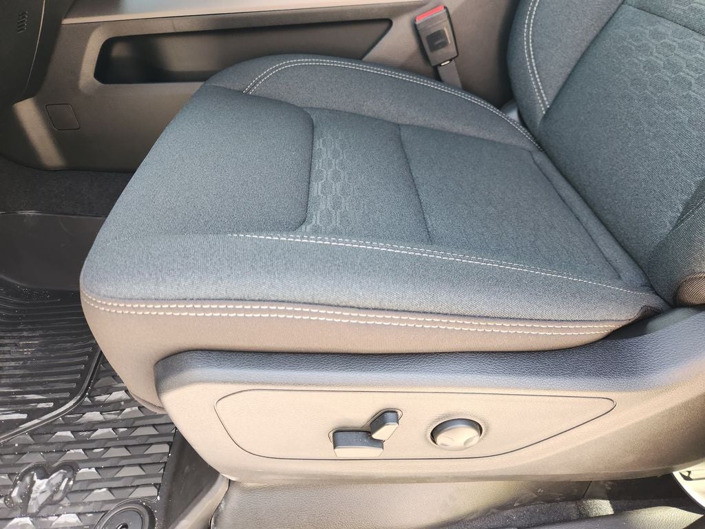 2026 RAM 1500 RAM 1500 LONE STAR CREW CAB 4X2 5'7' BOX
