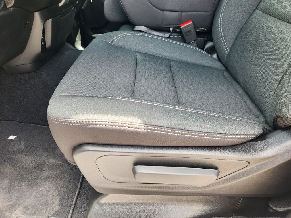 2026 RAM Ram 1500 RAM 1500 EXPRESS CREW CAB 4X2 5'7' BOX