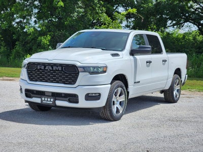 2026 RAM Ram 1500 RAM 1500 EXPRESS CREW CAB 4X2 5'7' BOX