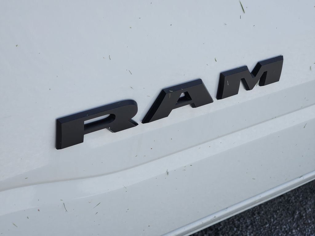 2026 RAM Ram 1500 RAM 1500 EXPRESS CREW CAB 4X2 5'7' BOX