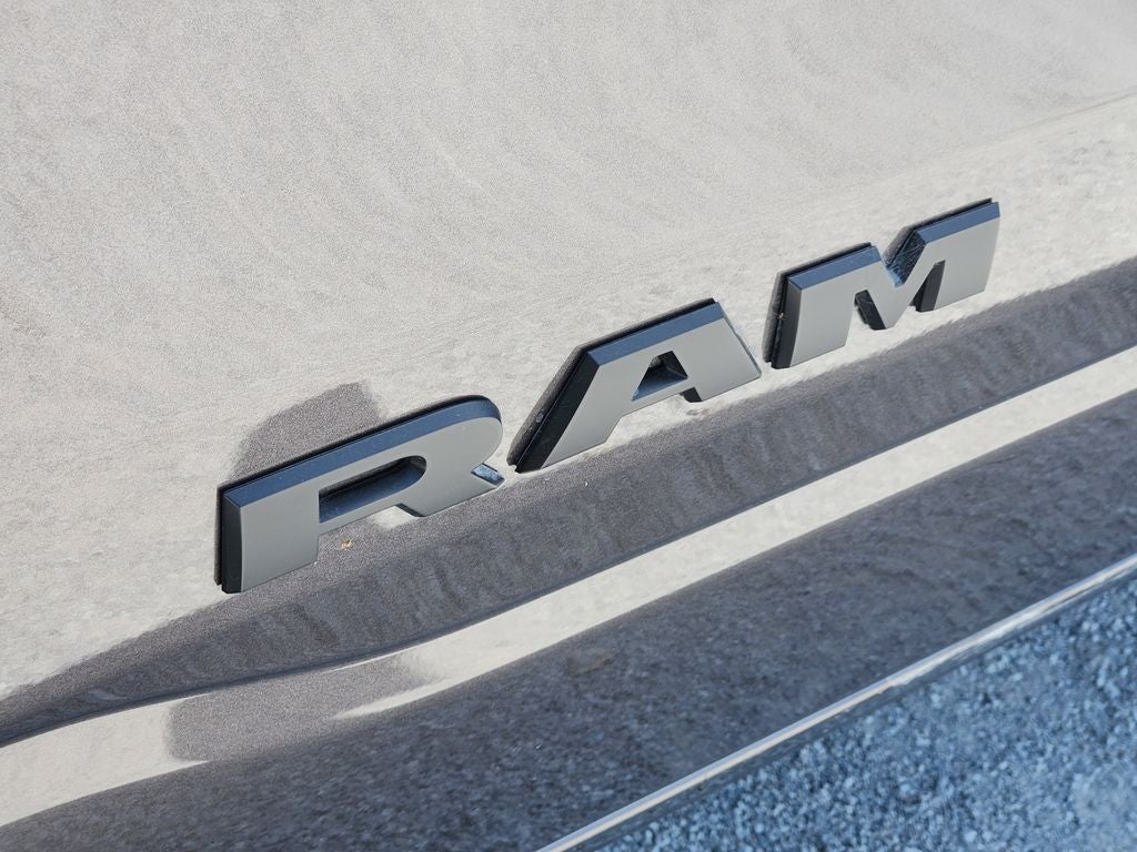 2026 RAM Ram 1500 RAM 1500 EXPRESS CREW CAB 4X2 5'7' BOX