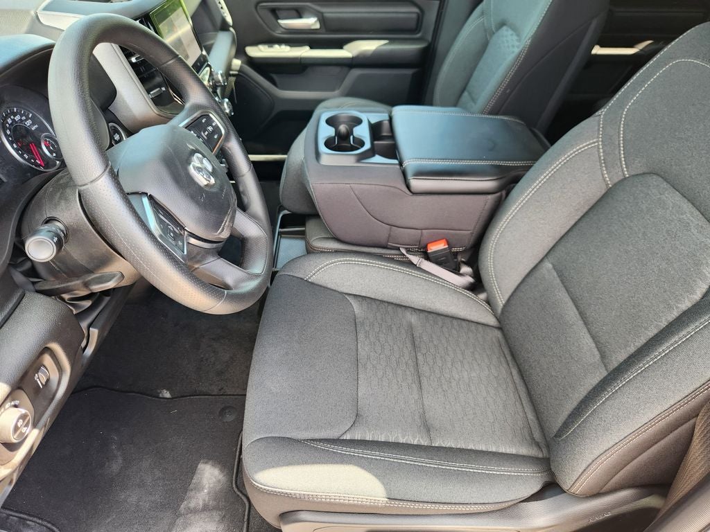 2026 RAM Ram 1500 RAM 1500 EXPRESS CREW CAB 4X2 5'7' BOX
