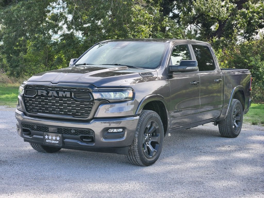 2027 RAM Ram 1500 RAM 1500 LONE STAR CREW CAB 4X4 5'7' BOX