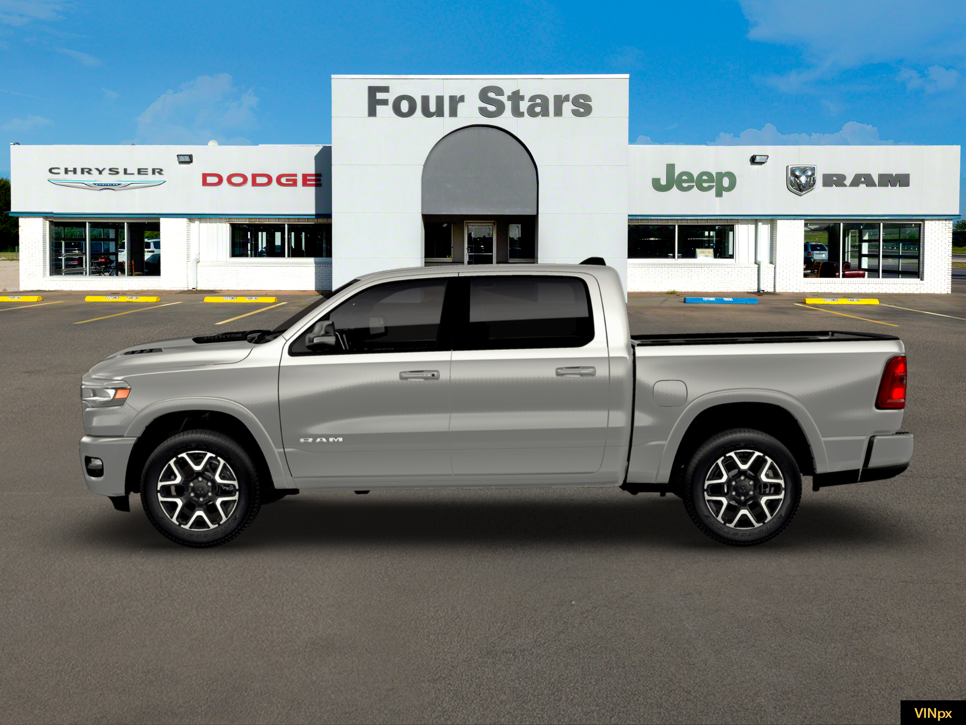 2026 RAM Ram 1500 RAM 1500 LARAMIE CREW CAB 4X4 5'7' BOX