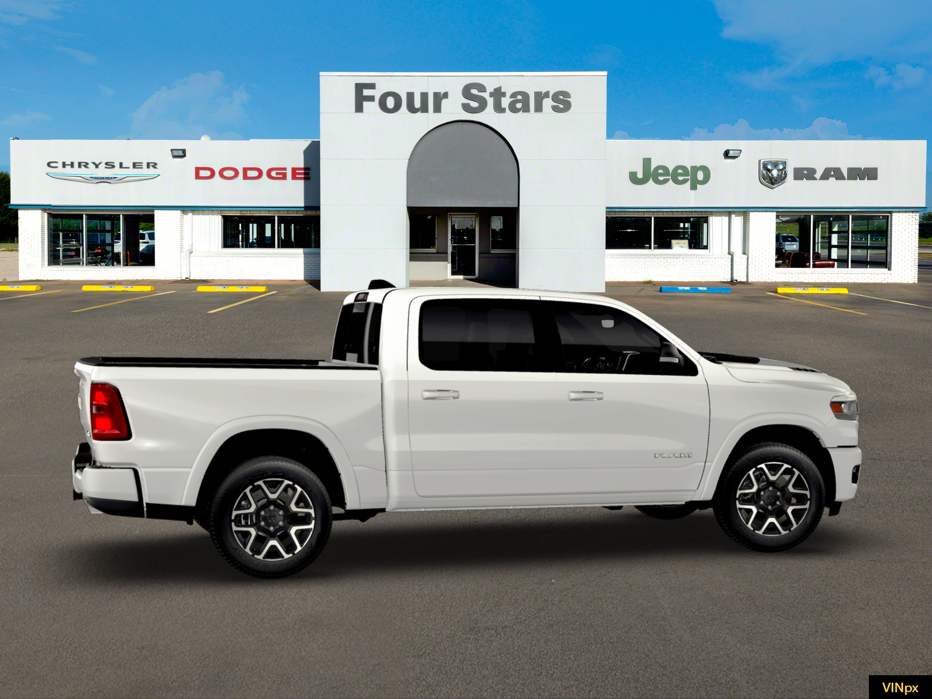 2026 RAM Ram 1500 RAM 1500 LARAMIE CREW CAB 4X4 5'7' BOX