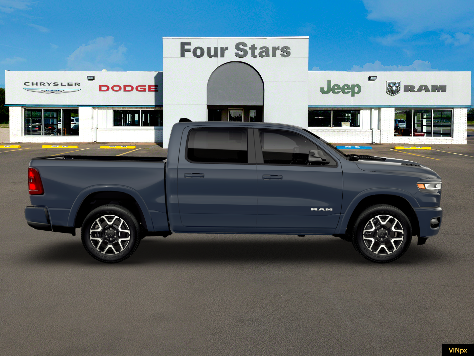 2026 RAM Ram 1500 RAM 1500 LARAMIE CREW CAB 4X4 5'7' BOX