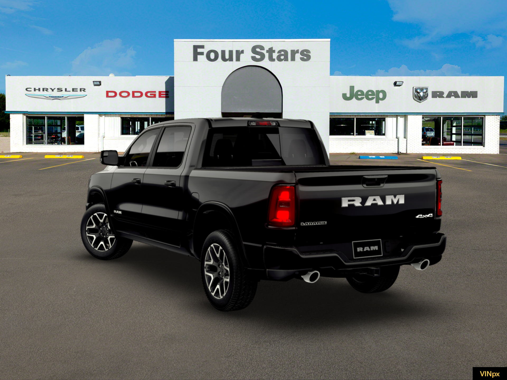 2026 RAM Ram 1500 RAM 1500 LARAMIE CREW CAB 4X4 5'7' BOX