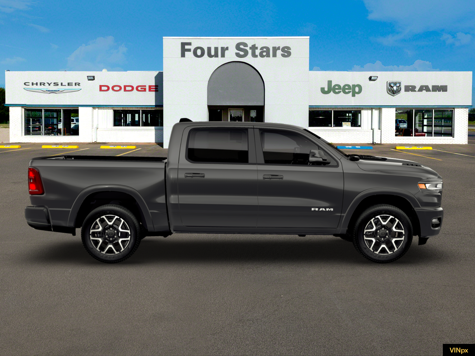 2026 RAM Ram 1500 RAM 1500 LARAMIE CREW CAB 4X4 5'7' BOX