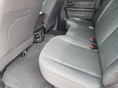 2026 RAM Ram 2500 RAM 2500 BLACK EXPRESS CREW CAB 4X4 6'4' BOX