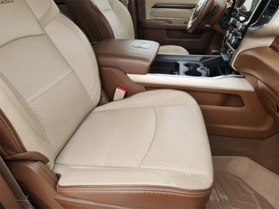 2022 RAM 2500 Laramie Crew Cab 4x4 6'4' Box