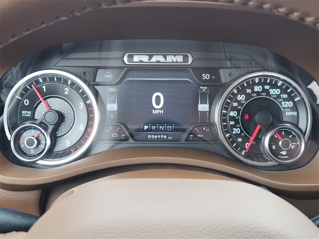 2022 RAM 2500 Laramie Crew Cab 4x4 6'4' Box