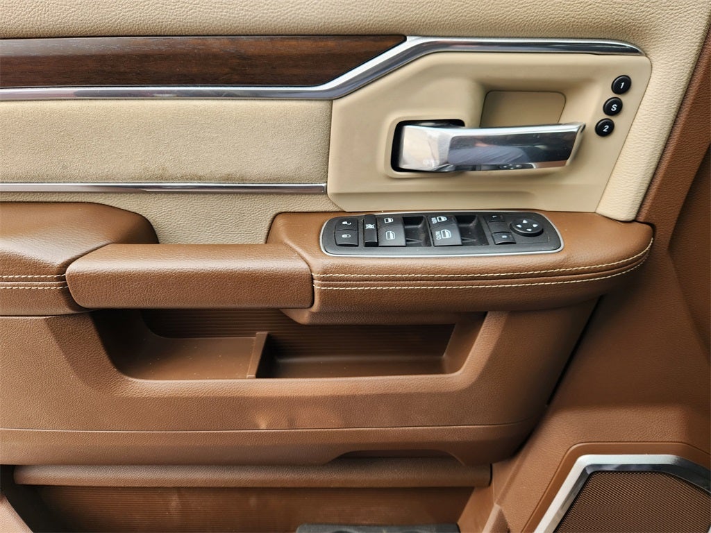 2022 RAM 2500 Laramie Crew Cab 4x4 6'4' Box