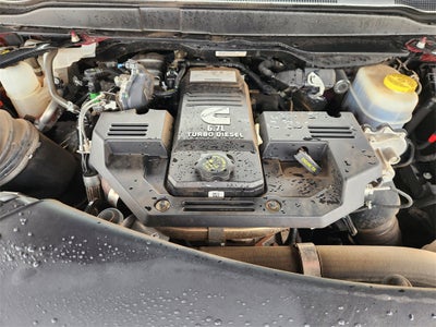 2022 RAM 2500 Laramie Crew Cab 4x4 6'4' Box