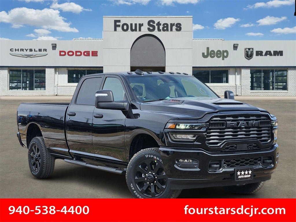 2026 RAM Ram 2500 RAM 2500 BLACK EXPRESS CREW CAB 4X4 8' BOX
