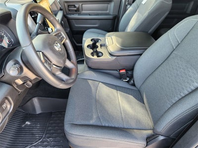 2026 RAM Ram 2500 RAM 2500 BLACK EXPRESS CREW CAB 4X4 8' BOX