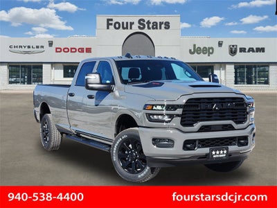 2026 RAM Ram 2500 RAM 2500 BLACK EXPRESS CREW CAB 4X4 8' BOX