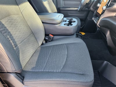 2026 RAM Ram 2500 RAM 2500 BLACK EXPRESS CREW CAB 4X4 8' BOX