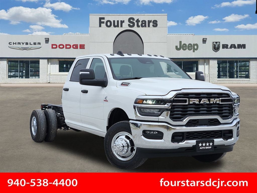 2026 RAM Ram 3500 Chassis Cab RAM 3500 TRADESMAN CREW CAB CHASSIS 4X4 60' CA