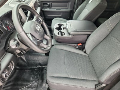 2026 RAM Ram 3500 Chassis Cab RAM 3500 TRADESMAN CREW CAB CHASSIS 4X4 60' CA