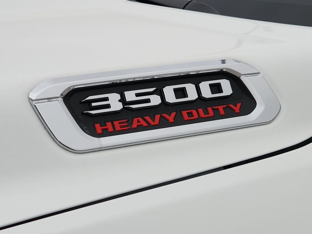 2026 RAM Ram 3500 Chassis Cab RAM 3500 TRADESMAN CREW CAB CHASSIS 4X4 60' CA