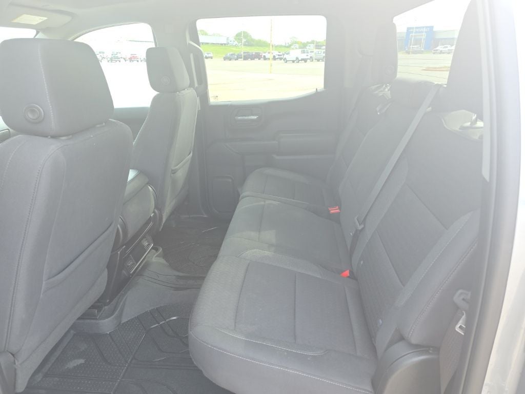 2023 Chevrolet Silverado 1500 2WD Crew Cab Short Bed Custom