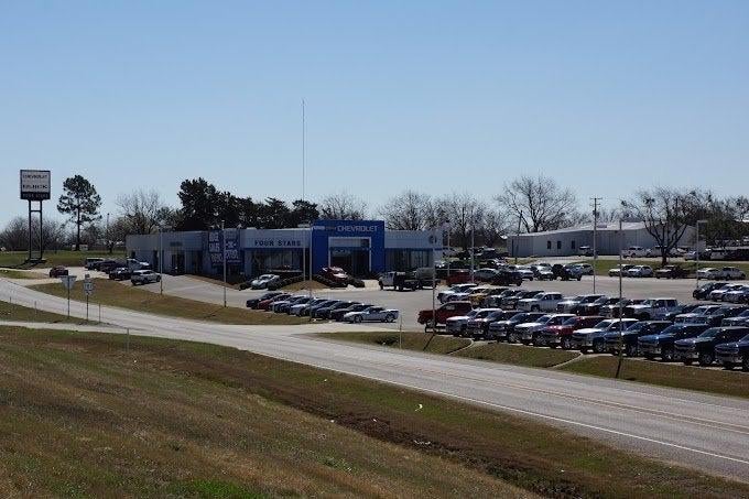 2023 Chevrolet Silverado 1500 2WD Crew Cab Short Bed Custom