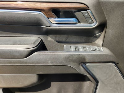 2023 Chevrolet Silverado 1500 2WD Crew Cab Short Bed LT
