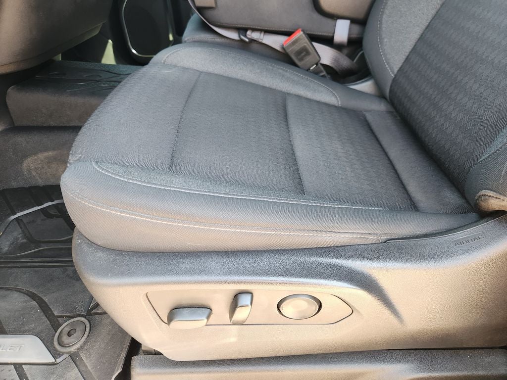 2023 Chevrolet Silverado 1500 2WD Crew Cab Short Bed LT
