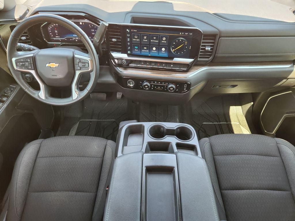 2023 Chevrolet Silverado 1500 2WD Crew Cab Short Bed LT