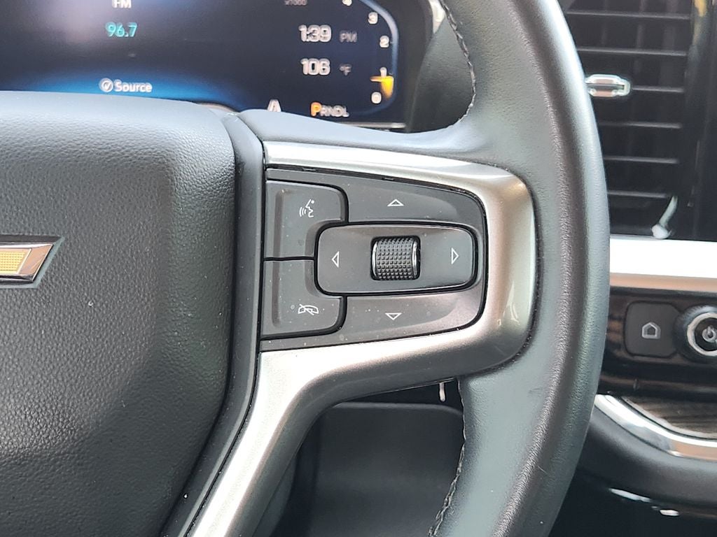 2023 Chevrolet Silverado 1500 2WD Crew Cab Short Bed LT
