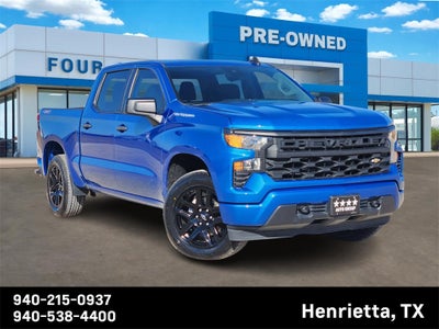 2022 Chevrolet Silverado 1500 4WD Crew Cab Short Bed Custom
