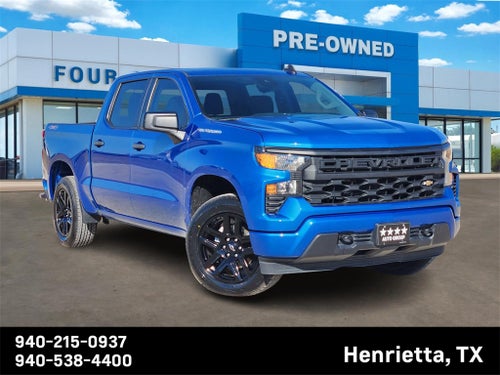 2022 Chevrolet Silverado 1500 4WD Crew Cab Short Bed Custom