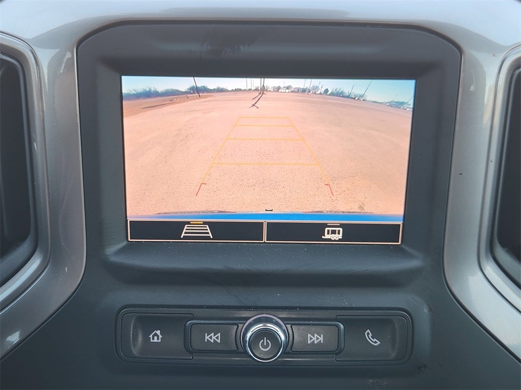 2022 Chevrolet Silverado 1500 4WD Crew Cab Short Bed Custom