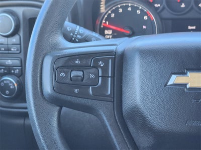 2022 Chevrolet Silverado 1500 4WD Crew Cab Short Bed Custom