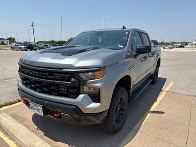 2025 Chevrolet Silverado 1500 4WD Crew Cab Short Bed Custom Trail Boss