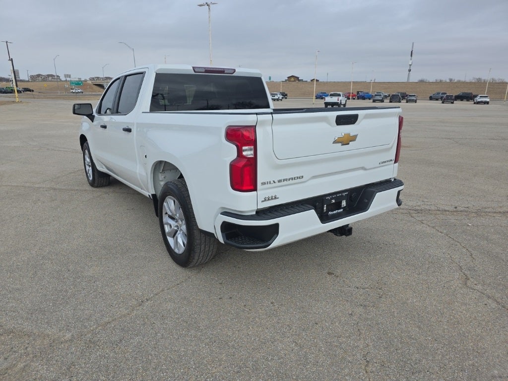 2022 Chevrolet Silverado 1500 LTD 2WD Crew Cab Short Bed Custom