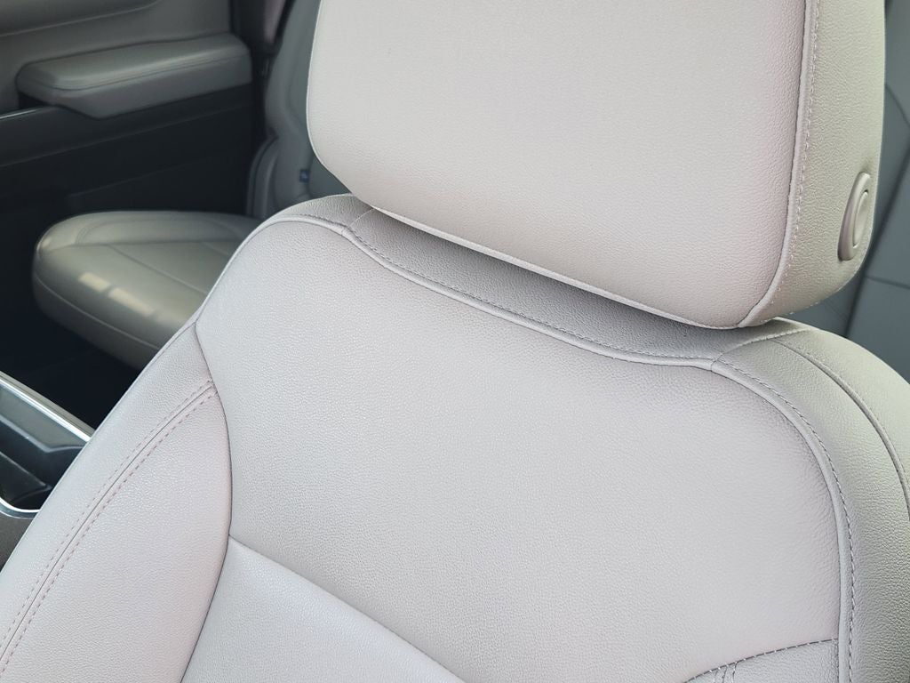 2022 Chevrolet Silverado 1500 4WD Crew Cab Short Bed RST