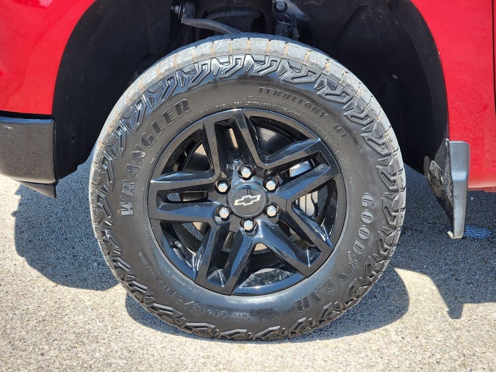 2023 Chevrolet Silverado 1500 4WD Crew Cab Short Bed LT Trail Boss