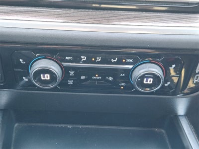 2022 Chevrolet Silverado 1500 4WD Crew Cab Short Bed LT Trail Boss