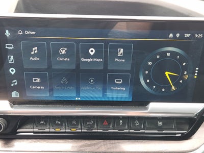 2023 Chevrolet Silverado 1500 4WD Crew Cab Short Bed LTZ